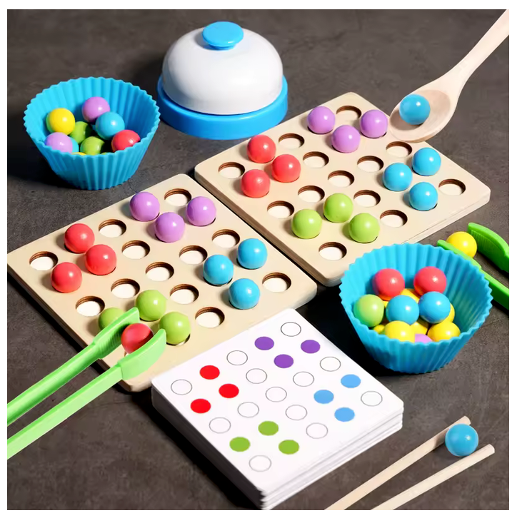 Jouet de perles à Clip Montessori en bois.